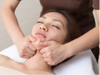 ビーフィール 池袋店(be feel)/【フェイシャル】熟練ハンド