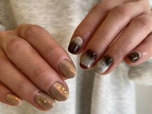 ジュイール(Jouir)/おしゃれ度満点な非対称デザイン