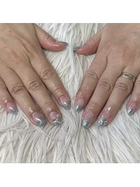 キラキララメグラネイル