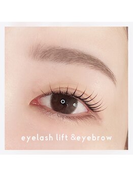 オノマトペ(onomatopee.)/眉WAX+まつ毛パーマ