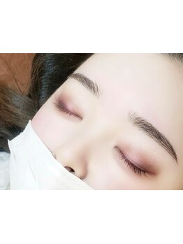 アイブロウメニューがあるサロン