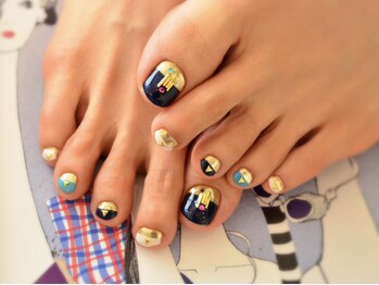 ネイルサロン プルミエール(Premiere)/ネイビー&ゴールドメタリック