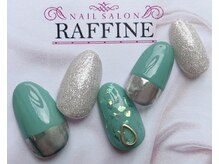 ネイルサロンアンドスクール ラフィーネ 池袋店/ミラーネイル ￥6990
