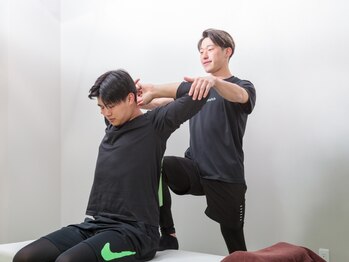 エーストレッチ 溝の口店(A stretch)の写真/【身体の不調の根本から改善！】 施術後の圧倒的違いに驚く事間違いなし！『A stretch』にお任せください◎