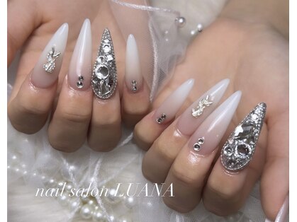 ルアナ(LUANA)の写真