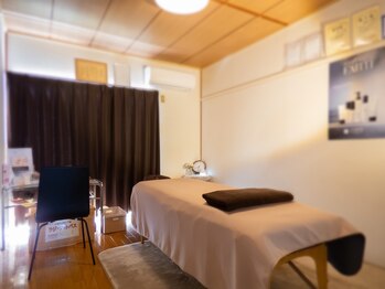 ルポ(Ropos)/お部屋へご案内