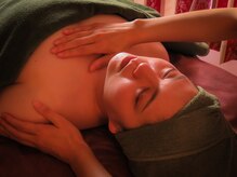 ラヴィアン(Ravian)の雰囲気（リンパケアは勿論デコルテもしっかり流します♪）