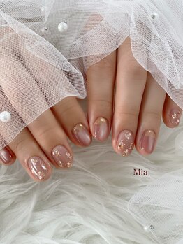 ミア(Mia)/グリッターホログラムネイル