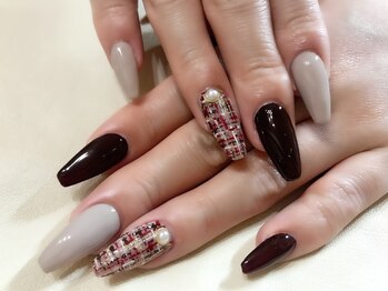 ラビング(Loving)/ツィードネイル