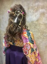 エイミー(Amy)/【 袴着付×ゆるふわハーフup 】