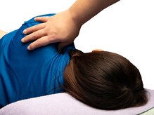 肩こり・首こりの施術はお任せください。