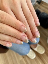 アルコアイリス(Arco Iris)/フレンチネイル　　5500円