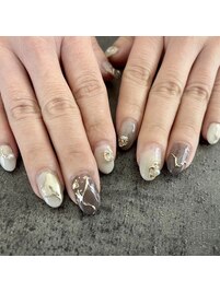 ニュアンスグレージュ