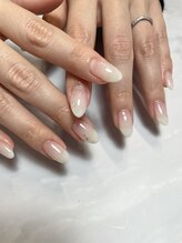 アンドエミニー エン ラボーテ(& EMINY 艶 la beaute)/グラデーションネイル