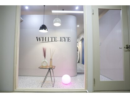 ホワイトアイ 仙台店(WHITE EYE)の写真