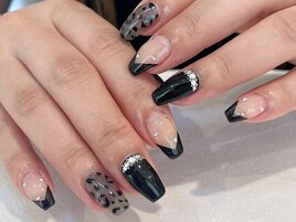ワンホンヒョウ柄デザイン