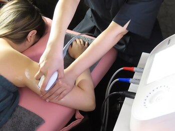 アリア　ビューティーアンドヘルス(ARIA Beauty & Health)の写真/NewOpen★インディバで落ちにくいセル脂肪を分解・燃焼！徹底アプローチ♪インディバ二の腕＆太もも¥11000