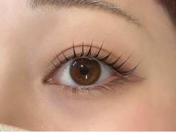 トゥミー 大宮店(to/me)の写真/〔まつげパーマ/次世代パリジェンヌ/美眉WAX〕第一印象を決める目元はプロへお任せ!あなた史上最高を演出♪