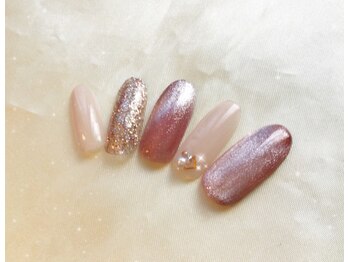 ウィズ フェリーク/ゴージャスかつ上品に