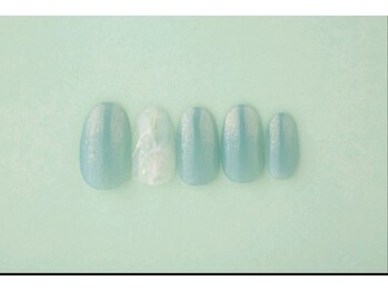 エムスラッシュ センター南(M.SLASH)/くすみブルーネイル