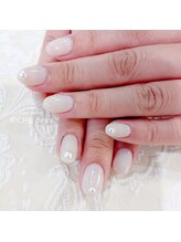 リッシュ ドゥ(RICHE deux)/ホワイトワンカラー×うさぎ