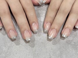 上品ガラスフレンチネイル♪