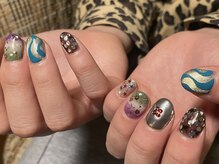 カーティシーネイルズ(curtisii NAILS)