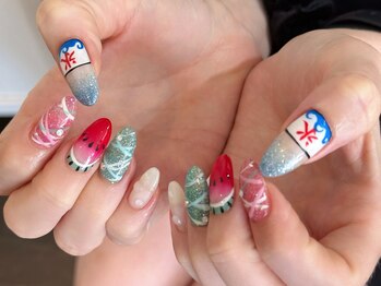 夏ネイル担当羽鳥