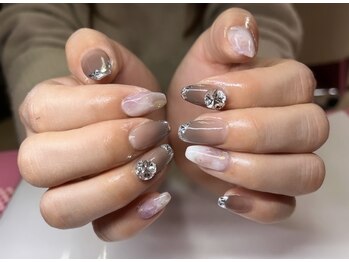 ミューネイル プラスムーン 桜本町店(MYU NAIL +moon)/