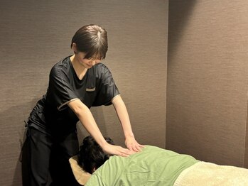 サラス(Solace)の写真/【10時～23時営業！着替え無料で仕事帰りにも大人気☆】一人一人のお悩みに寄り添い身体も心も癒します♪