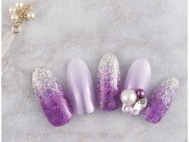 キラキラ×ミラービジューネイル