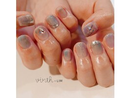 《Nail》担当:小澤
