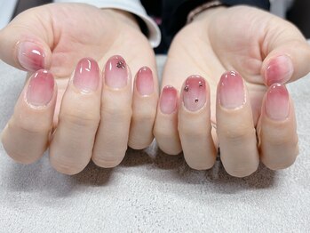 フォルトゥーナ 神田(Fortuna)/グラデーションネイル