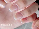 スクエアオフ×フレンチネイル