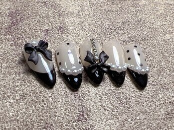 モアネイル 新宿/定額ネイル【新宿】