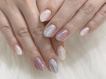 ルカドゥー(Le Cadeau)/ミラーネイル