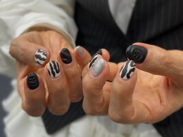 マットブラックデザイン
