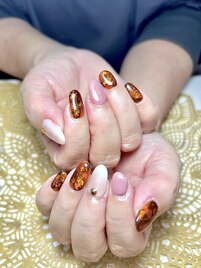 べっ甲ゴールドネイル