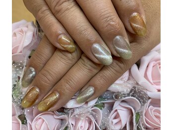 ブリリアント ネイル(Briliant Nail)/オフ無料！マグネットネイル♪