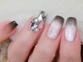 フラッシュマグネット敷詰ビジュ