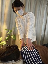 リラクゼーションサロン ネスト(relaxationsalon nest)/肩甲骨ゆるめ