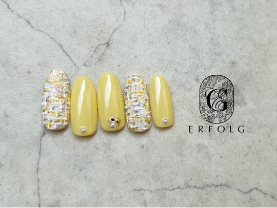 2025年冬】イエロー 春のネイルデザイン集｜人気順｜ホットペッパー  