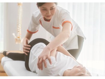 カラダファクトリー 鶴見駅ビル店