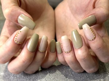 エトワ(et toi)の写真/《主婦・大人女性に》ずっと眺めたくなる指先へ…♪普段使いしやすい上品なネイルデザインがお手頃価格で★