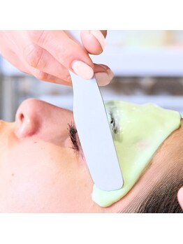 アナスタシア ミアレ ジェイアール京都伊勢丹/【オプション】額ケア|京都