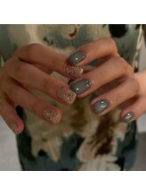 ダズ バイ ウノ(dos.by uno)/囲みグラデーション