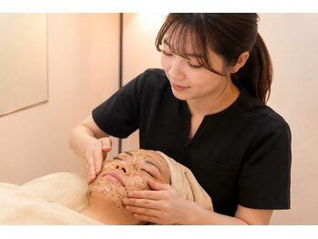 アールイーサロン(Re:salon)の写真/本気の肌質改善！繰り返すニキビ・毛穴を根本から見直し、感動のツヤ肌へ。