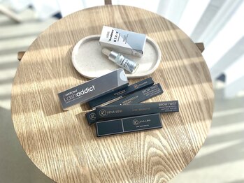 ハイク バイ ジェン(HIKE by gen.)/