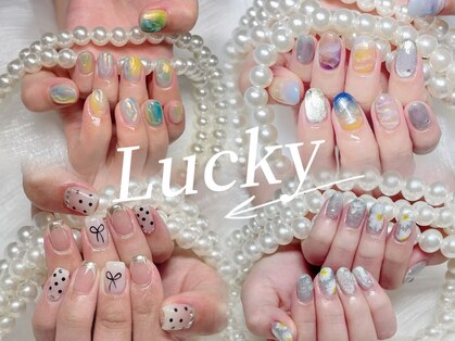 Lucky Nail Salon【長さだし/ワンホン/持ち込み/パラジェル/フィルイン】の写真