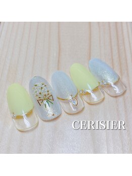 キラキラパーツネイル★